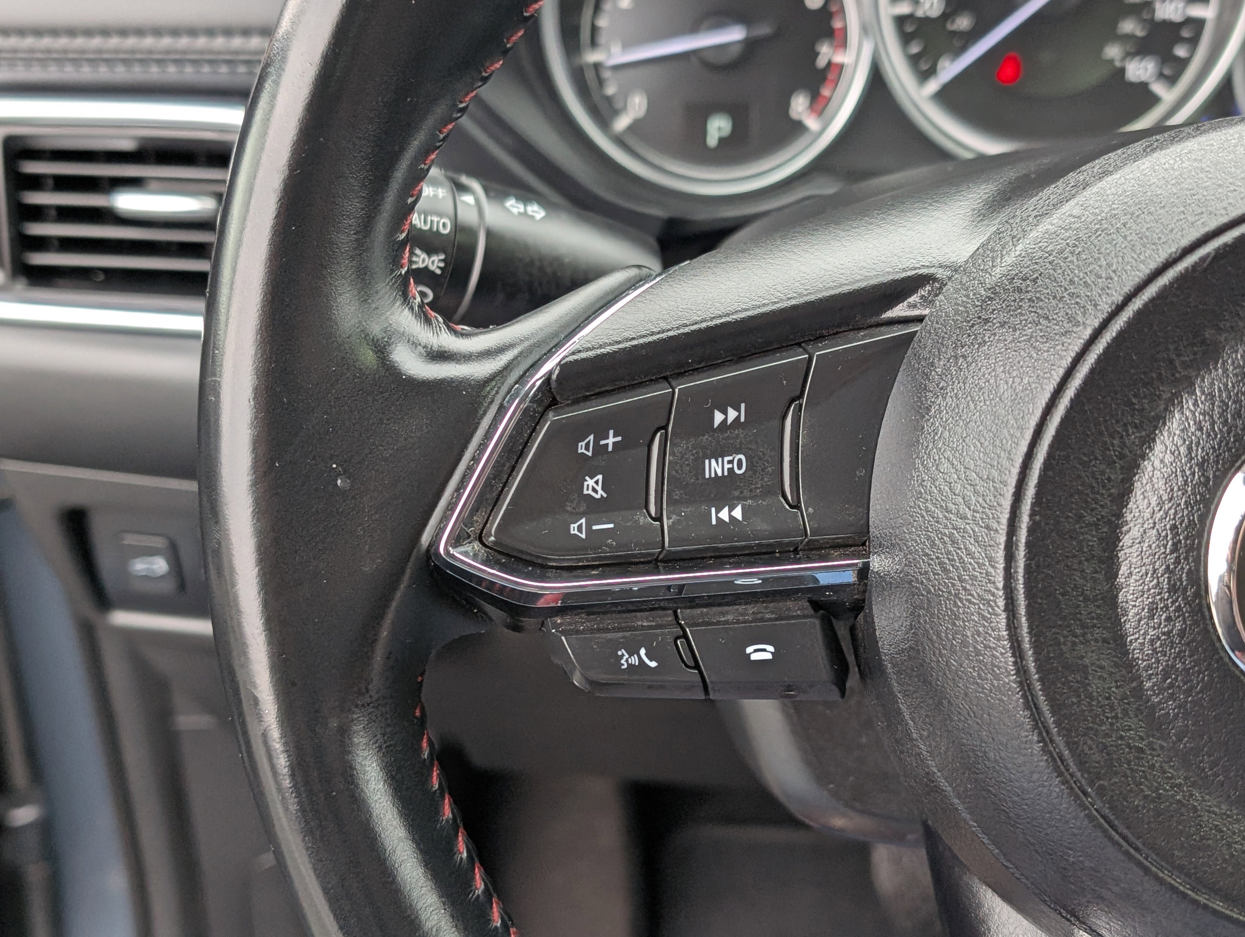 Used 2021 MAZDA CX-5 Carbon Edition image 22