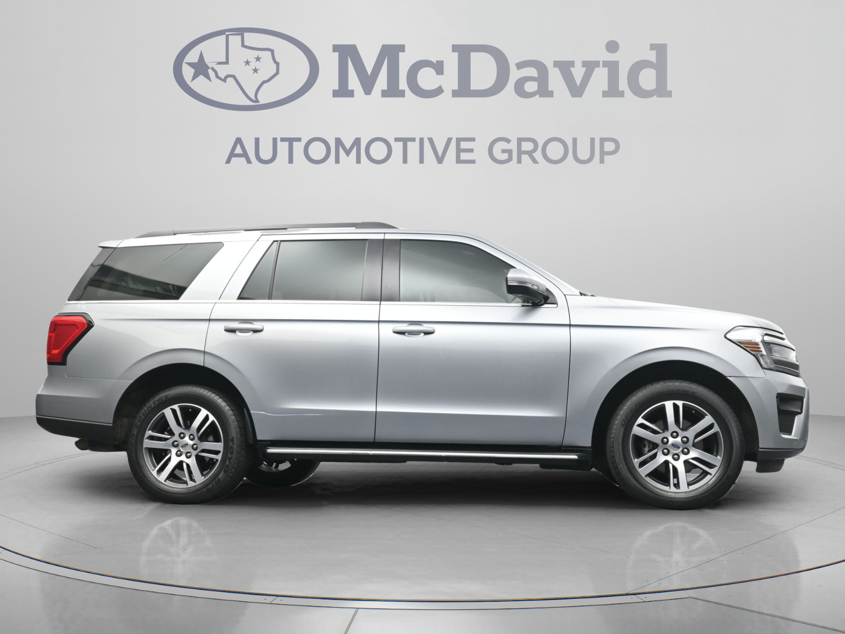 Certified 2023 Ford Expedition XLT RWD image 33
