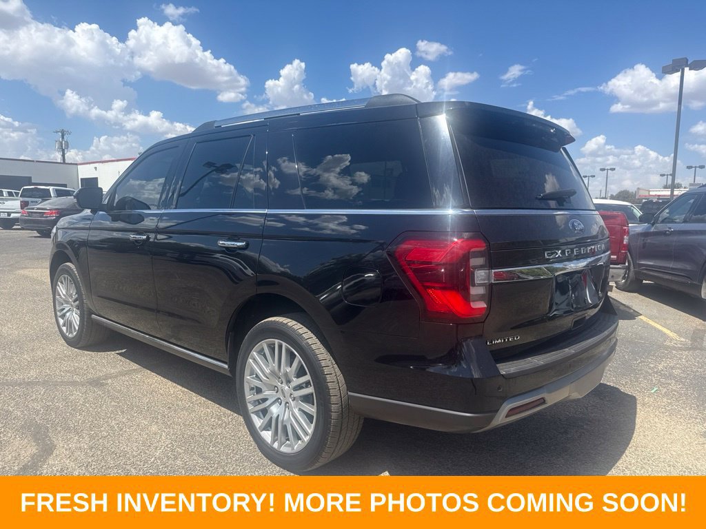 Certified 2024 Ford Expedition Limited RWD image 4