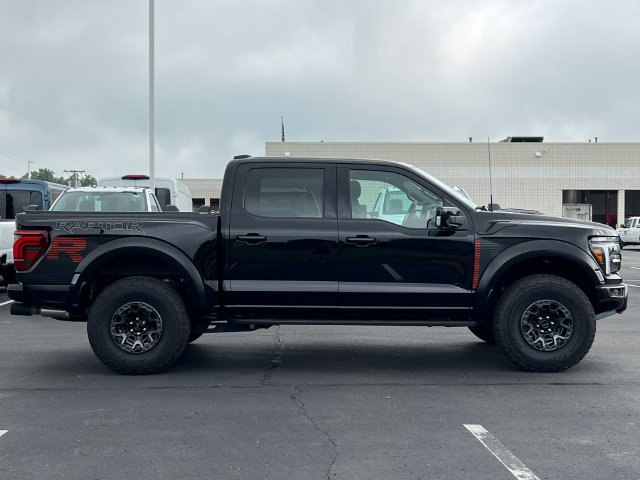 Certified 2025 Ford F150 Raptor w/ Equipment Group 803A Raptor R AWD/4WD image 50