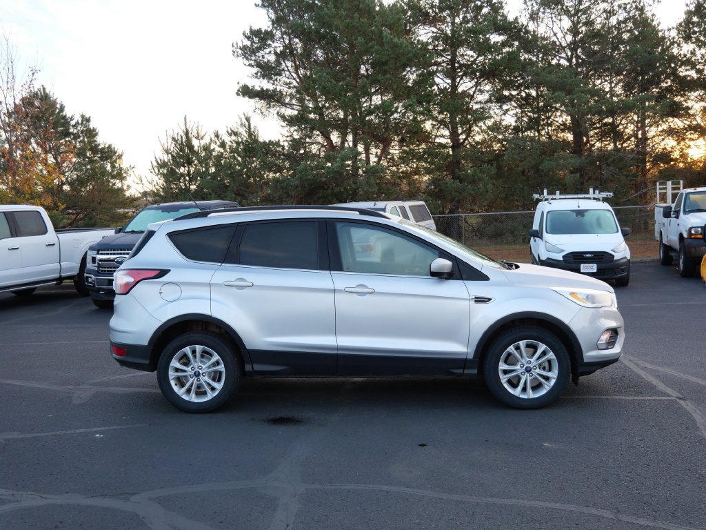 Certified 2018 Ford Escape SEL AWD/4WD image 4