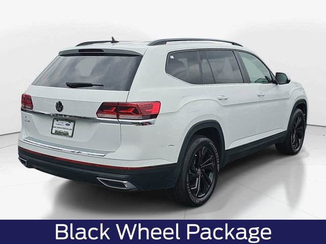 Used 2022 Volkswagen Atlas SE w/ Black Wheel Package FWD image 4