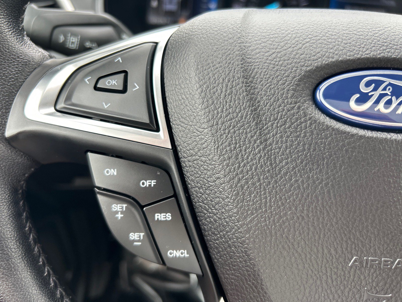 Certified 2023 Ford Edge SEL w/ Convenience Package AWD/4WD image 25