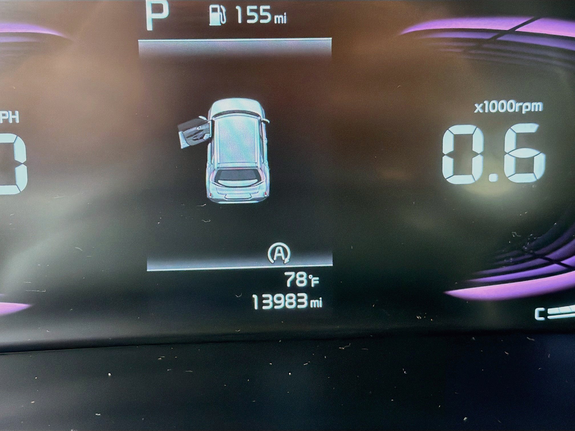 Used 2025 Kia Soul LX w/ LX Technology Package FWD image 12