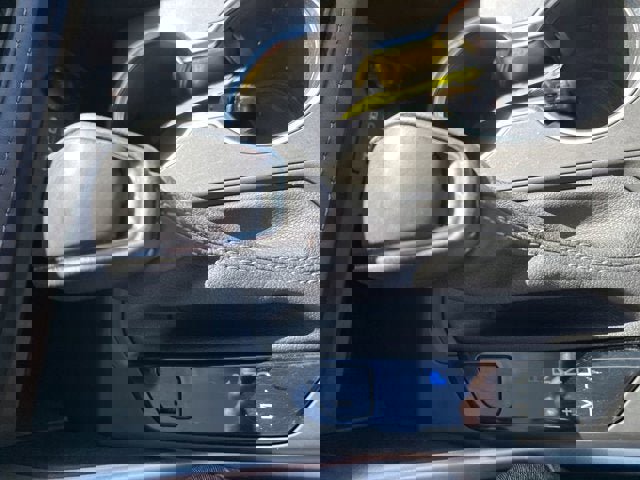 Used 2023 Toyota Highlander XLE image 17