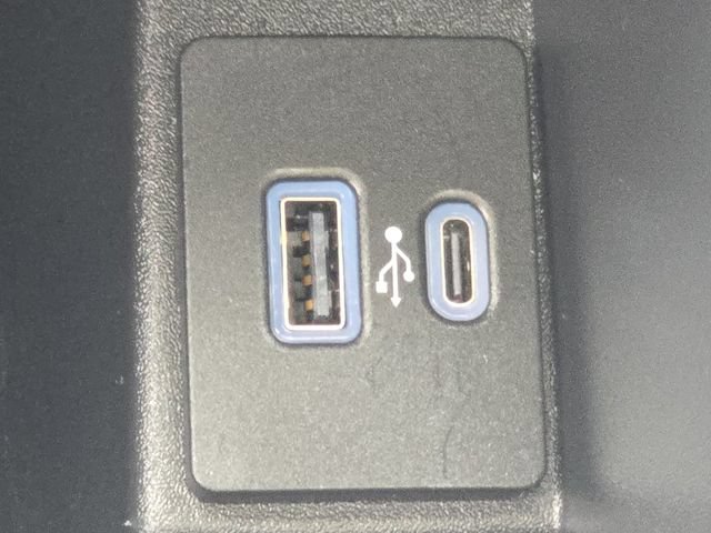 Certified 2024 Ford Edge SEL w/ Convenience Package AWD/4WD image 32