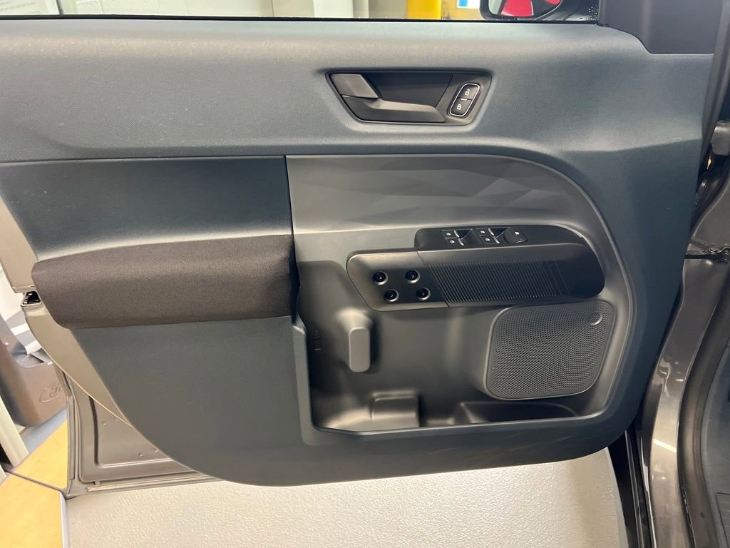 Certified 2022 Ford Maverick XL w/ Equipment Group 100A Standard image 12