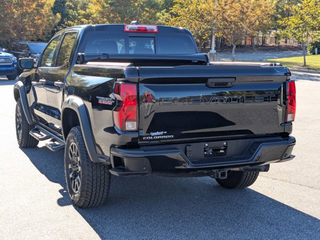 Used 2024 Chevrolet Colorado Trail Boss w/ Technology Package image 3