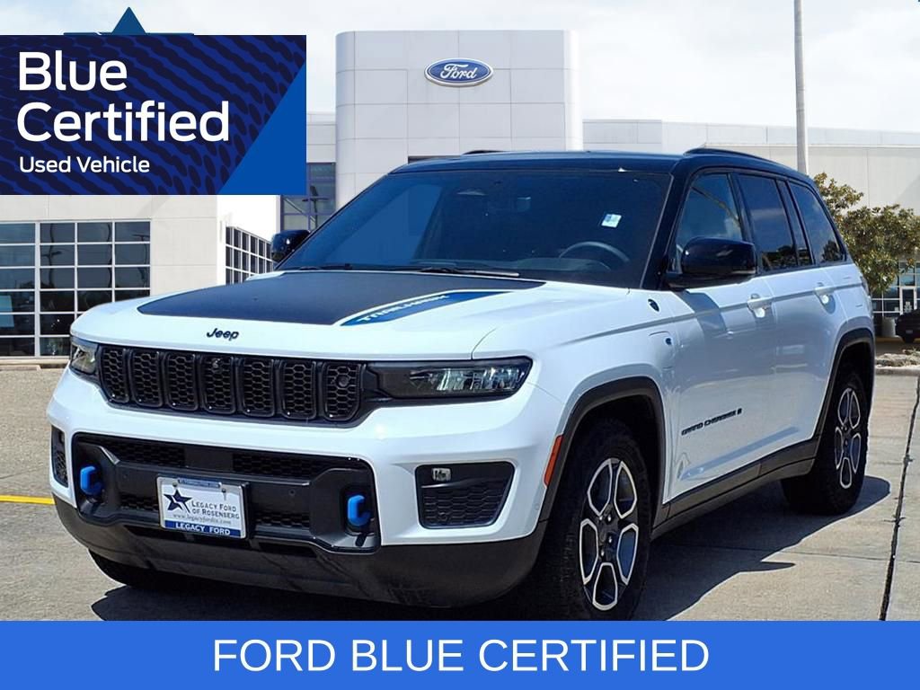 Used 2022 Jeep Grand Cherokee Trailhawk w/ Advanced Protech Group II AWD/4WD image 1