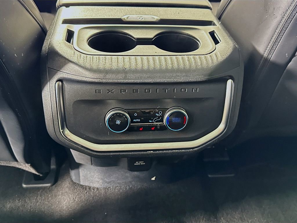 Certified 2025 Ford Expedition Max Platinum image 27