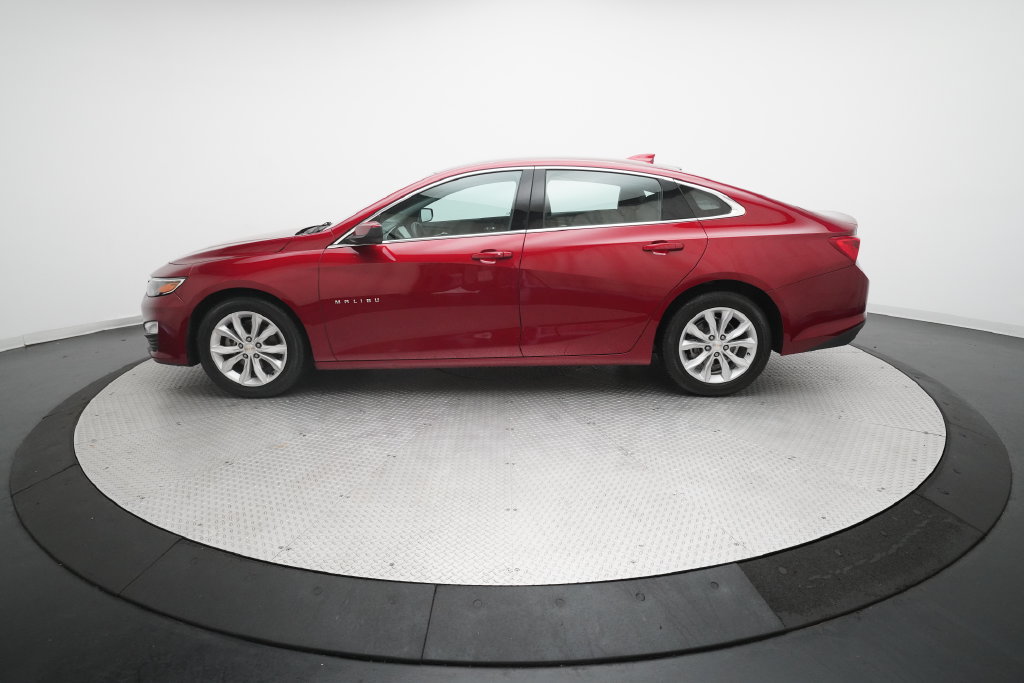 Used 2025 Chevrolet Malibu LT FWD image 23