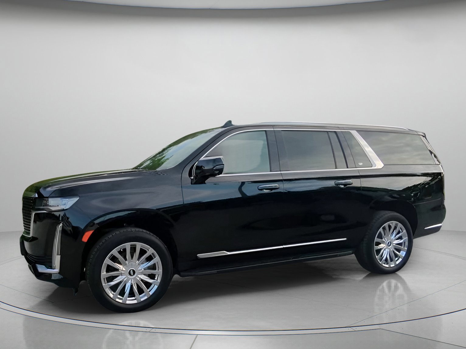 Used 2021 Cadillac Escalade ESV Premium Luxury AWD/4WD image 6