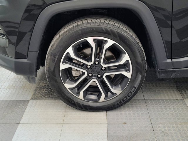 Used 2022 Jeep Compass Limited AWD/4WD image 13