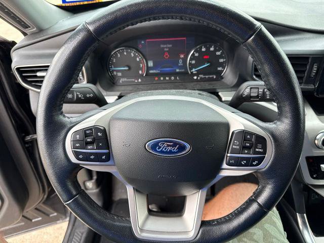 Certified 2022 Ford Explorer XLT w/ Equipment Group 202A RWD image 22