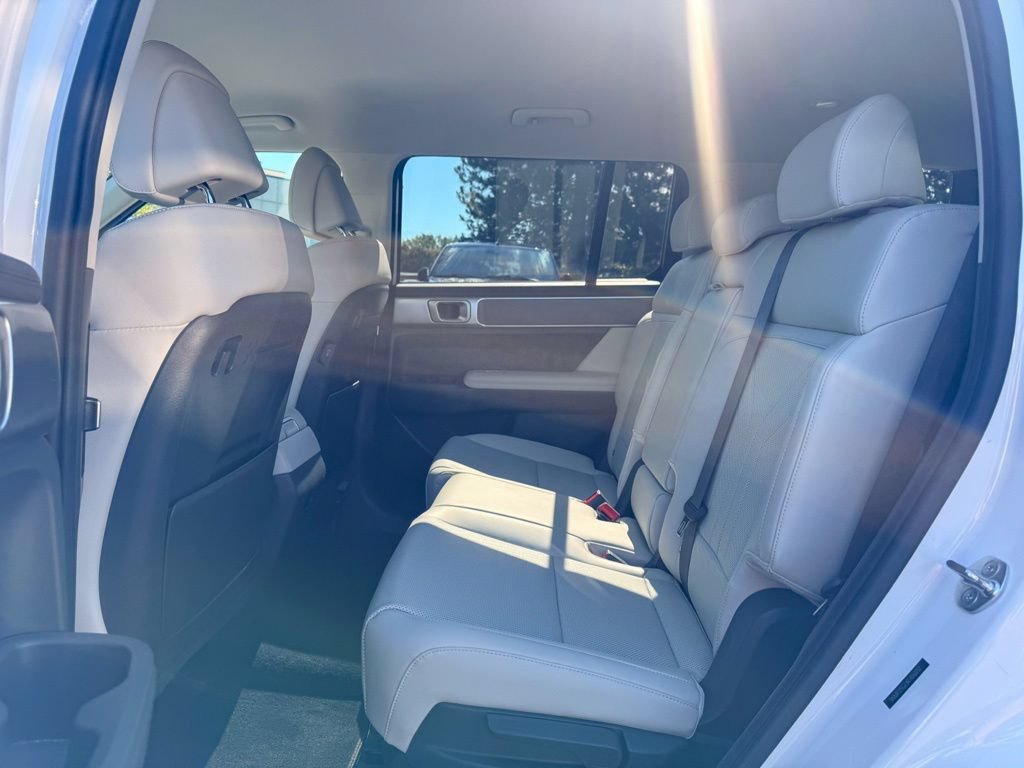 Used 2024 Hyundai Santa Fe SEL AWD/4WD image 37