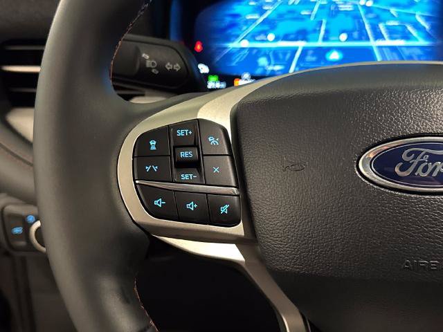 Certified 2025 Ford Explorer Active RWD image 20