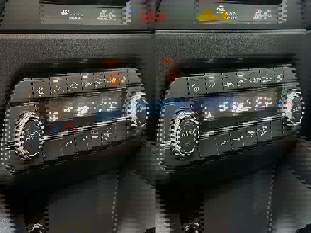 Used 2025 MAZDA CX-5 AWD 2.5 S w/ Preferred Package image 21