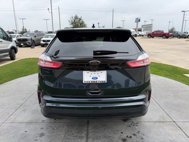 Certified 2023 Ford Edge SE w/ Black Appearance Package AWD/4WD image 5