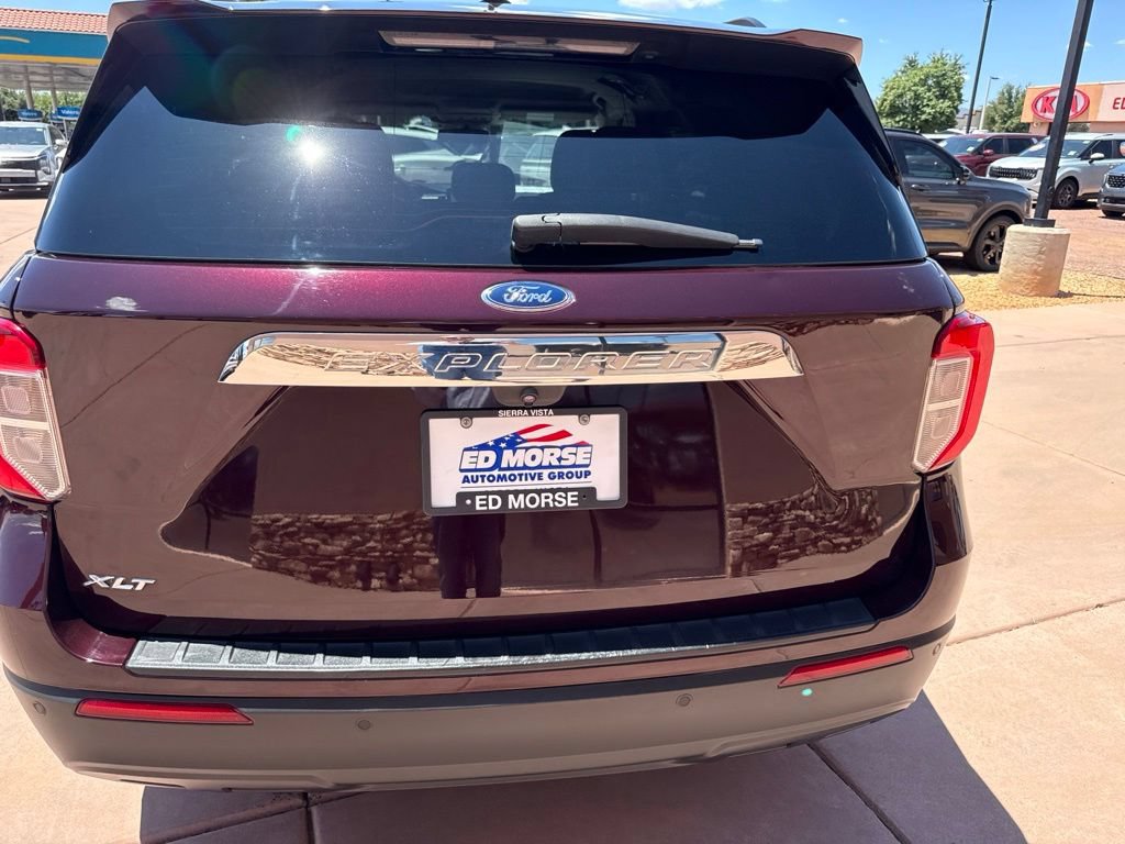 Certified 2022 Ford Explorer XLT RWD image 6