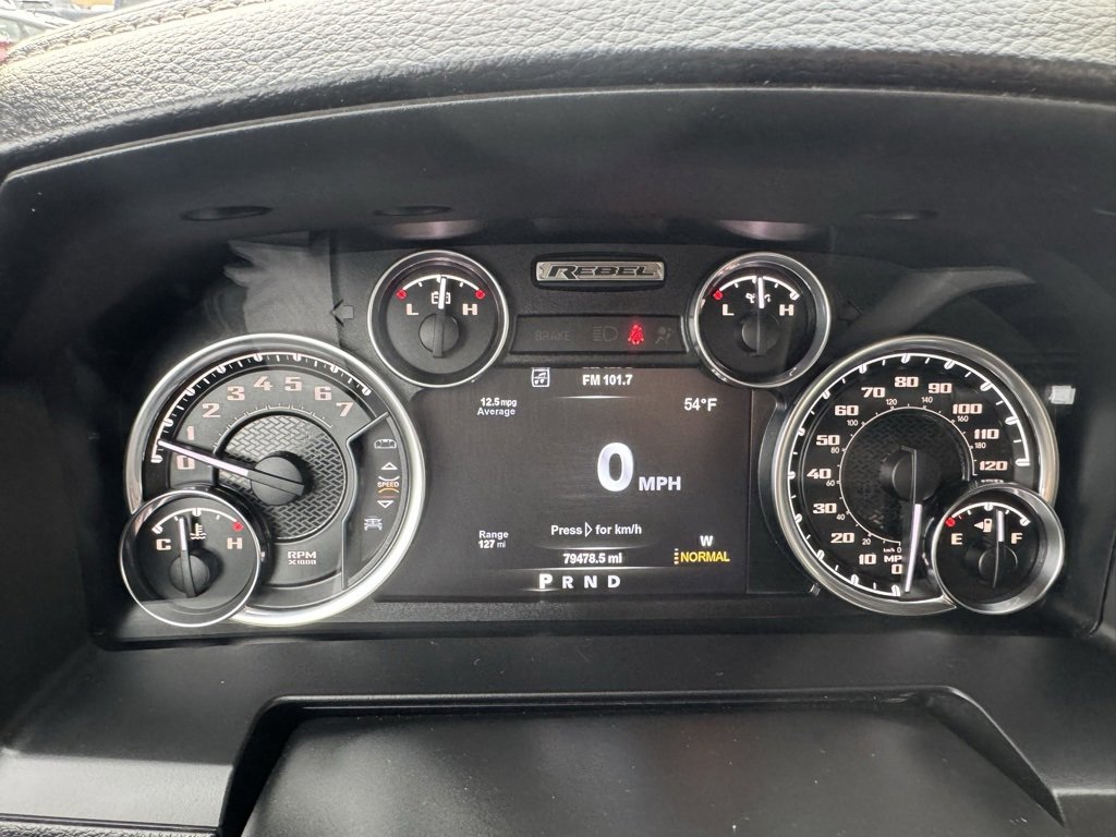 Used 2017 RAM 1500 Rebel w/ Luxury Group image 39