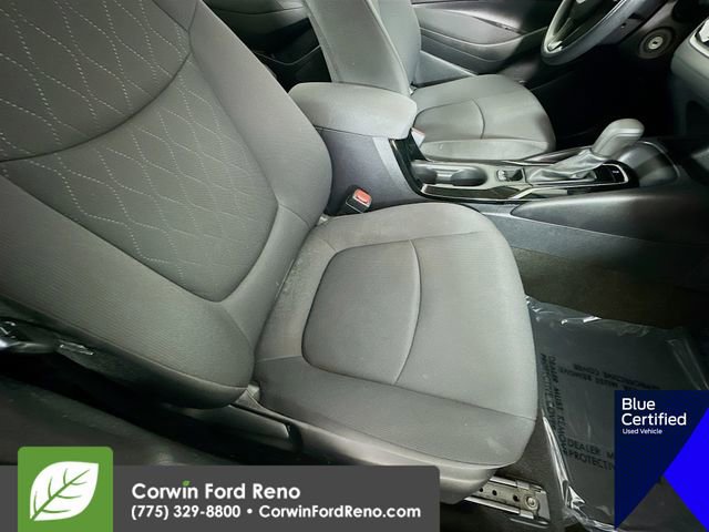 Used 2022 Toyota Corolla LE image 29