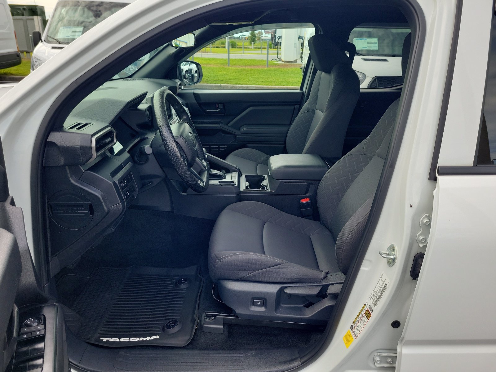 Used 2025 Toyota Tacoma SR w/ SR Upgrade Package RWD image 13