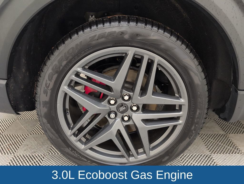 Certified 2025 Ford Explorer ST w/ Sun And Sound Package image 25