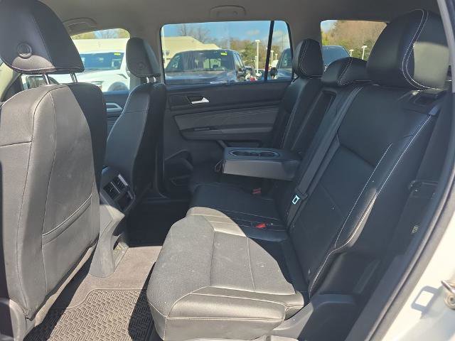 Used 2023 Volkswagen Atlas SE AWD/4WD image 15