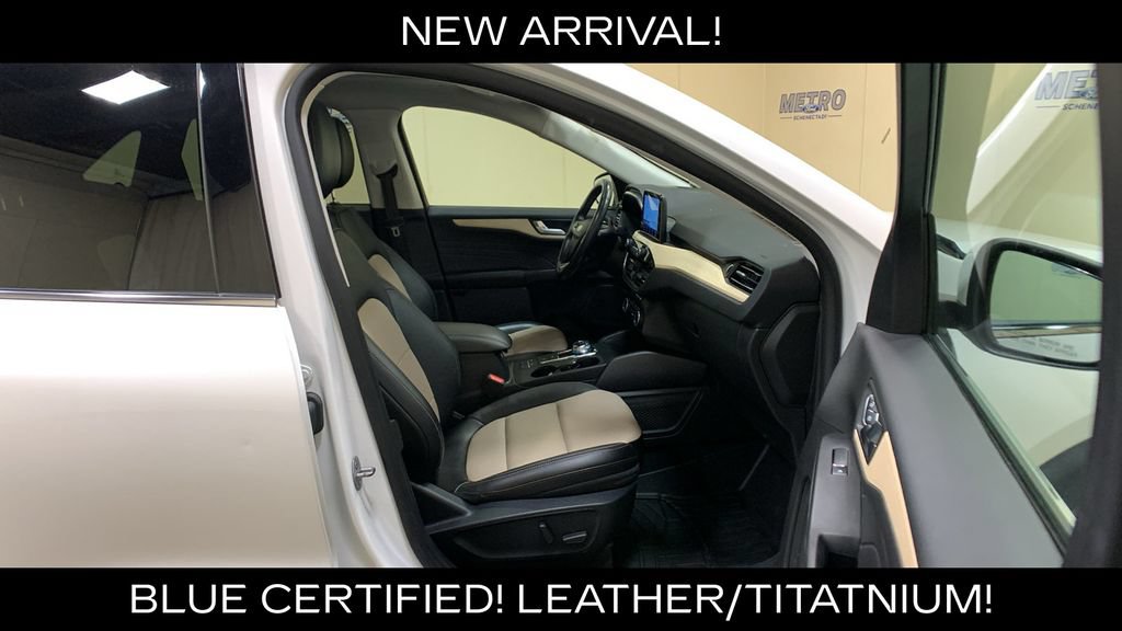 Certified 2022 Ford Escape Titanium w/ Titanium Elite Package AWD/4WD image 11