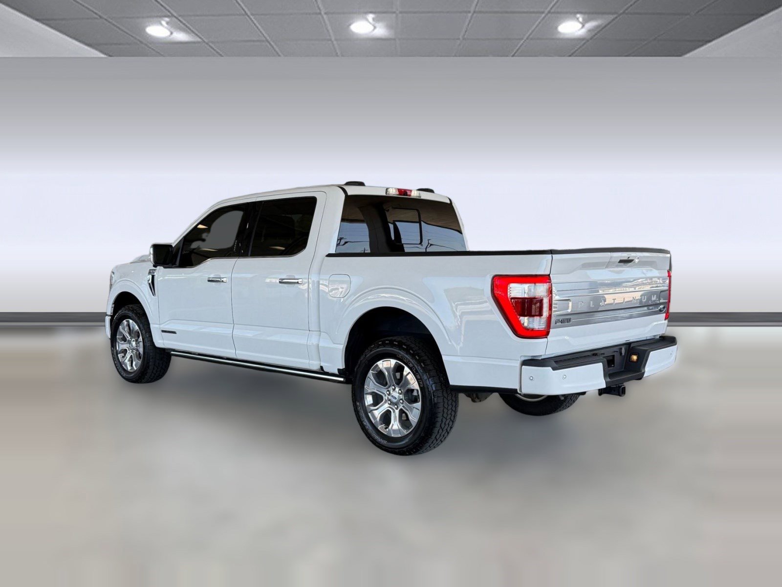 Certified 2023 Ford F150 Platinum w/ Equipment Group 701A High AWD/4WD image 3