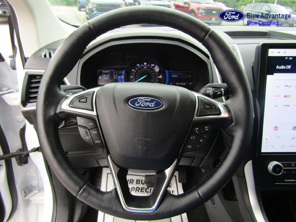 Certified 2024 Ford Edge SEL w/ Sport Appearance Package AWD/4WD image 16