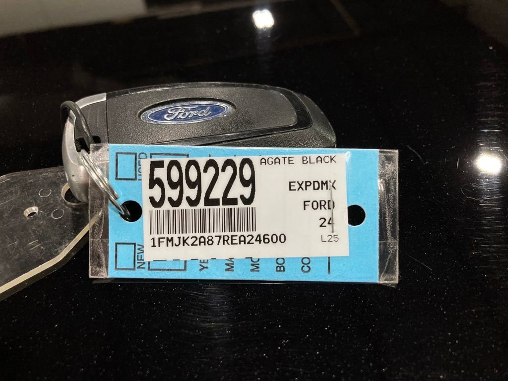 Certified 2024 Ford Expedition Max Limited image 32