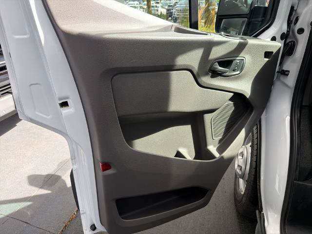 Certified 2025 Ford Transit 350 XL AWD/4WD image 18