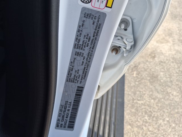 Used 2020 RAM 1500 Laramie AWD/4WD image 25