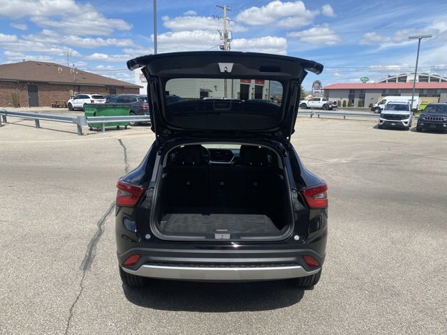 Used 2024 Chevrolet Trax LT FWD image 20