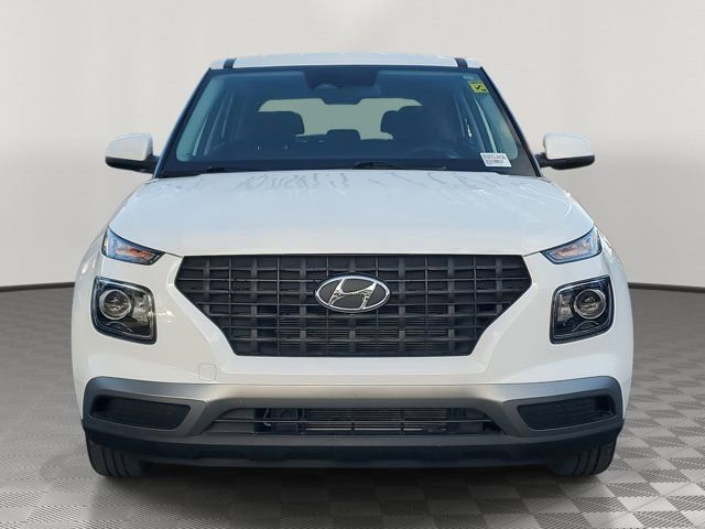 Used 2023 Hyundai Venue SE image 5