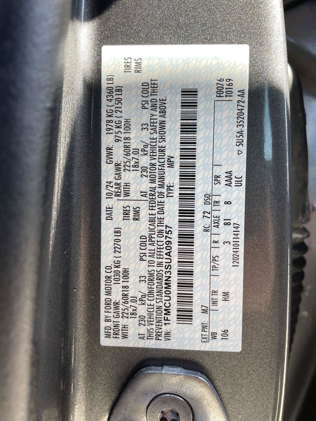 Certified 2025 Ford Escape ST-Line FWD image 30