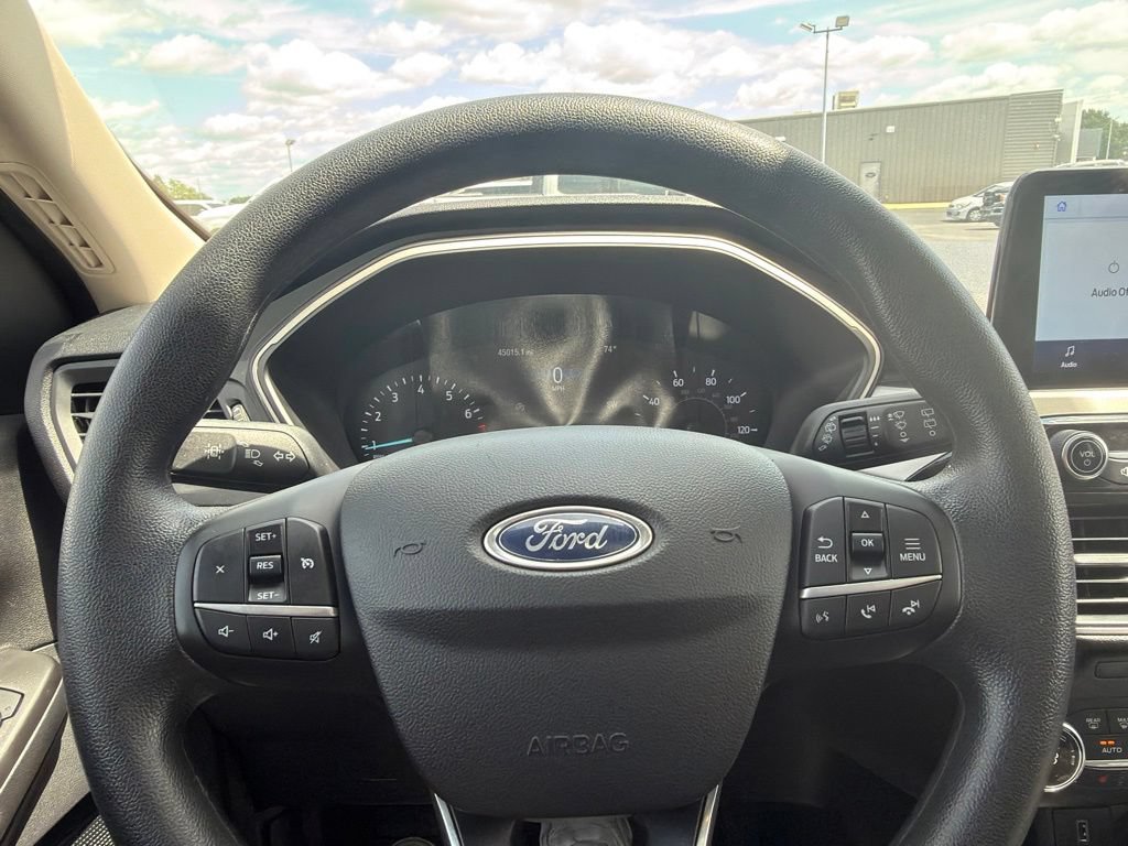 Certified 2020 Ford Escape SE FWD image 16