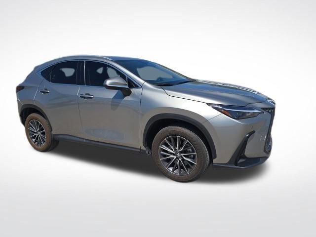 Used 2025 Lexus NX 250 FWD w/ Accessory Package (2T) image 5