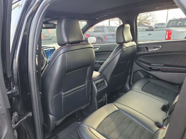 Certified 2023 Ford Edge ST-Line image 10