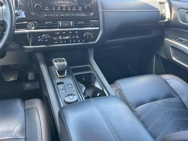 Used 2023 Nissan Pathfinder Platinum AWD/4WD image 23