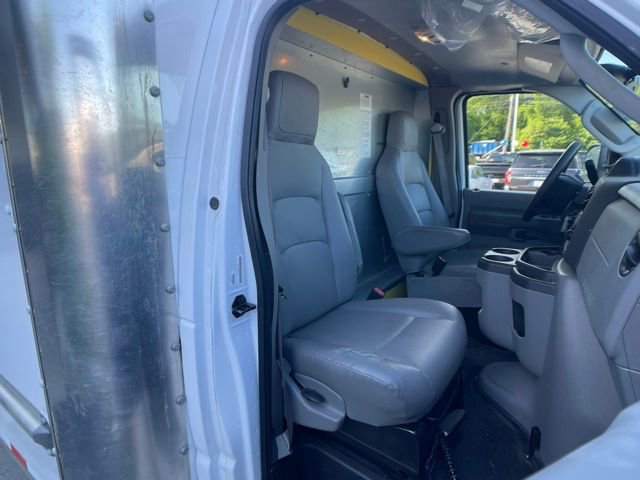 Certified 2023 Ford E-350 and Econoline 350 Super Duty w/ Driver's Safety Package RWD image 27