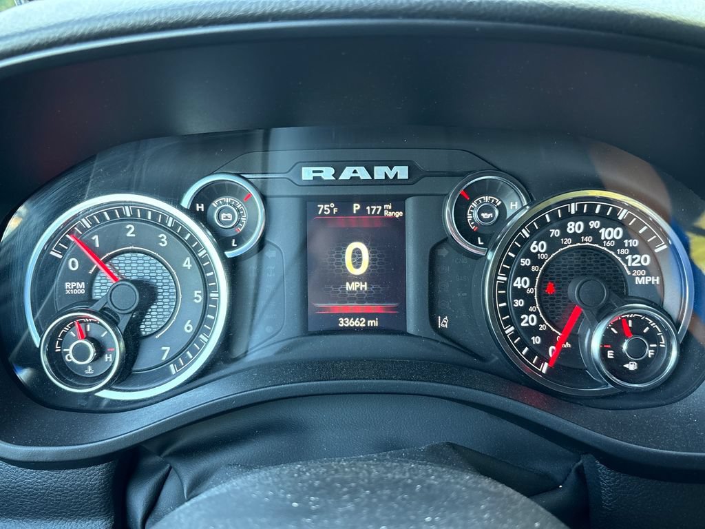 Used 2023 RAM 1500 Big Horn AWD/4WD image 6