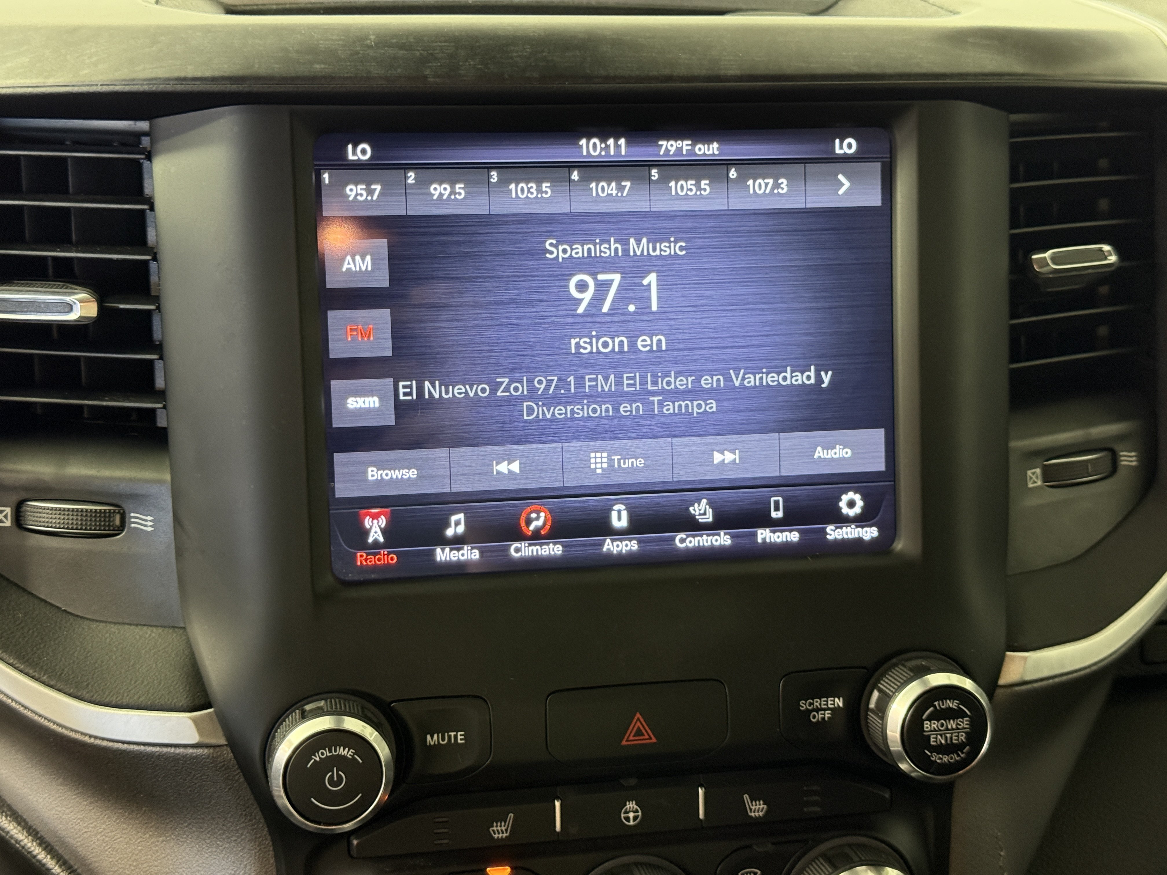 Used 2021 RAM 1500 Big Horn AWD/4WD image 17