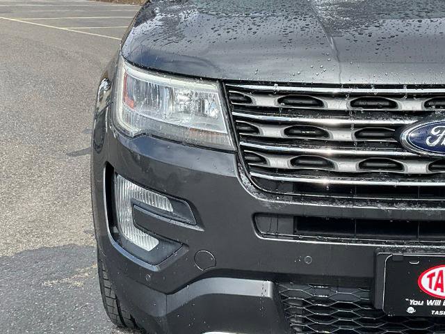 Certified 2017 Ford Explorer XLT w/ Equipment Group 202A AWD/4WD image 2