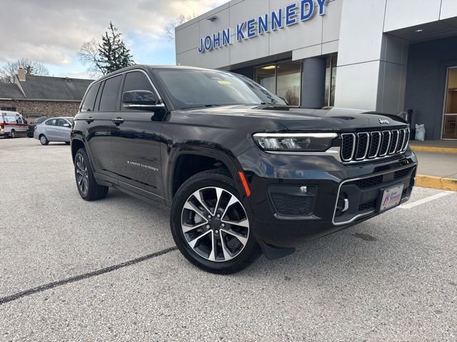 Used 2022 Jeep Grand Cherokee Overland w/ Luxury Tech Group IV