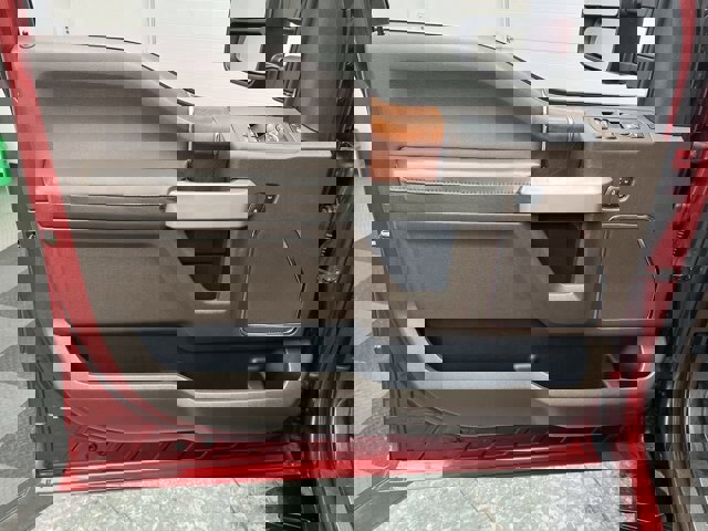 Certified 2019 Ford F250 King Ranch w/ Chrome Package image 11