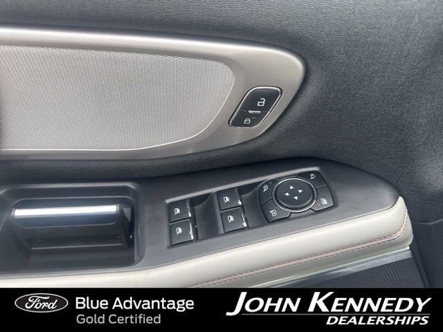 Certified 2025 Ford Expedition Active AWD/4WD image 9