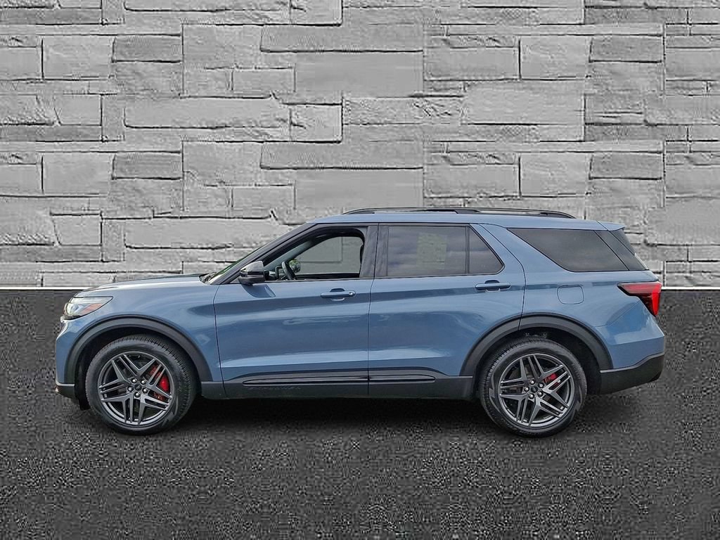 Certified 2025 Ford Explorer ST w/ Sun And Sound Package AWD/4WD image 6