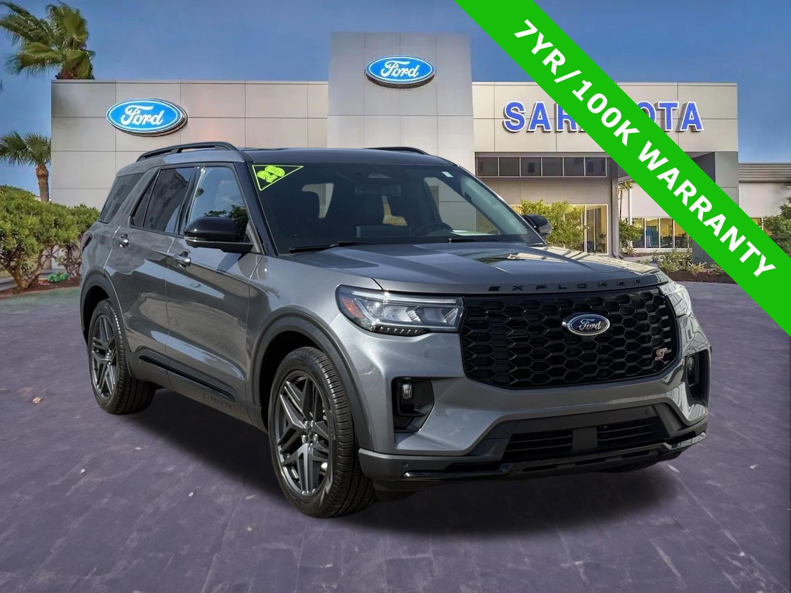 Certified 2025 Ford Explorer ST AWD/4WD image 1